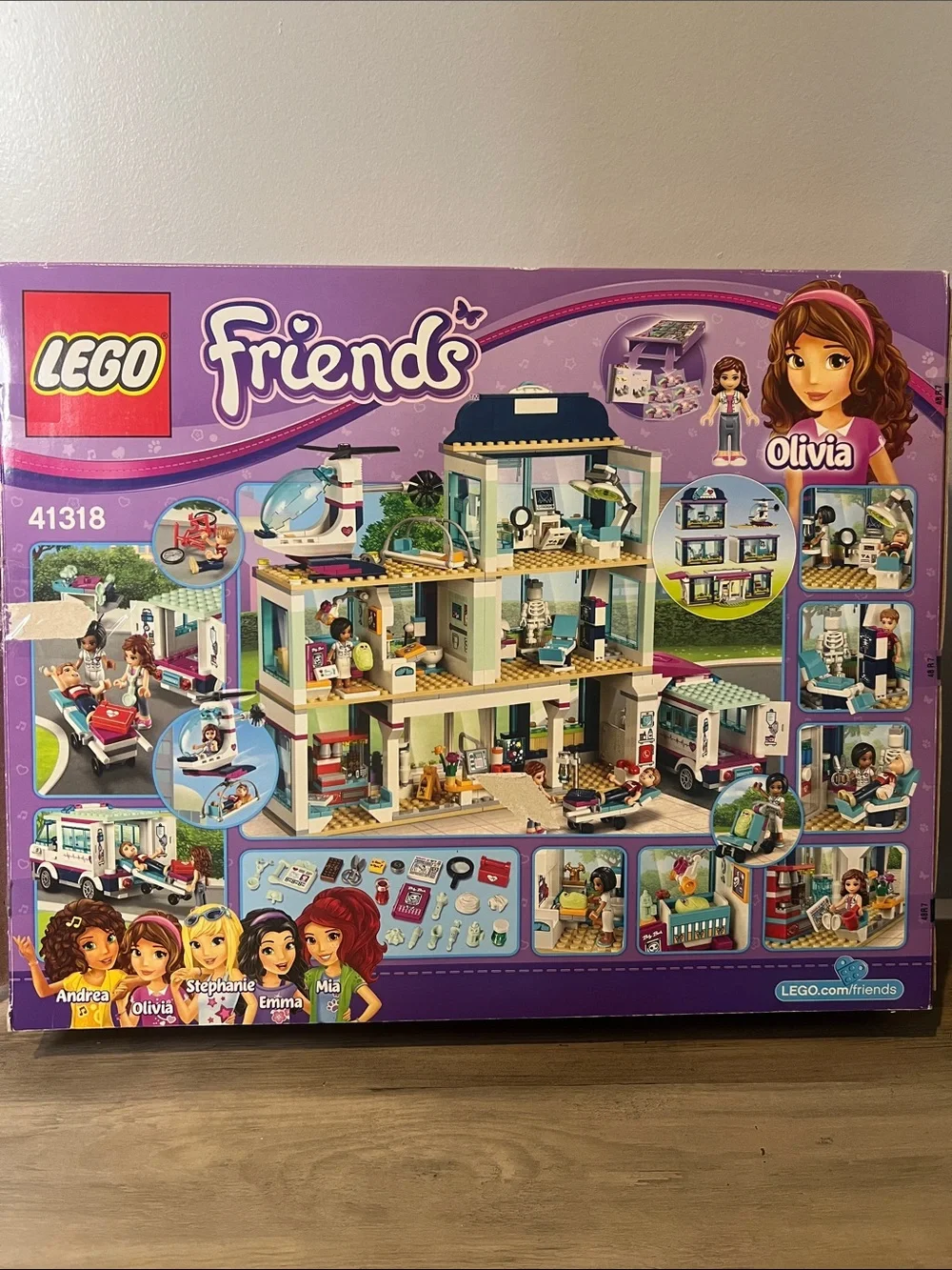 Lego Friends 41318 Heartlake Hospital •Retired Set • Brand New